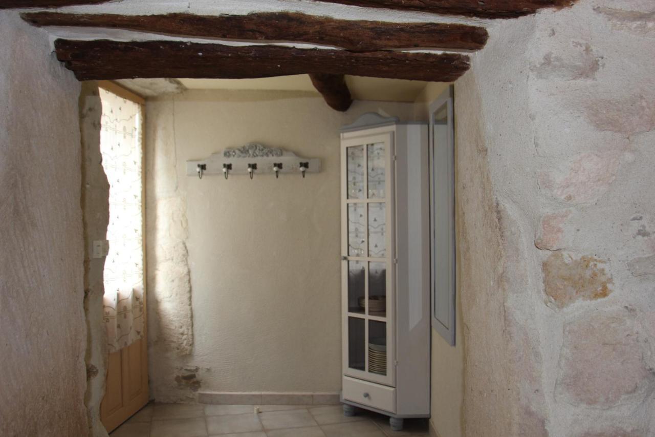 Montségur-sur-Lauzon Le Pigeonnier, Gite Des Lucioles En Provence מראה חיצוני תמונה